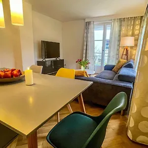 https://ferienhaus-am-weien-adler.dresdenhotels.net